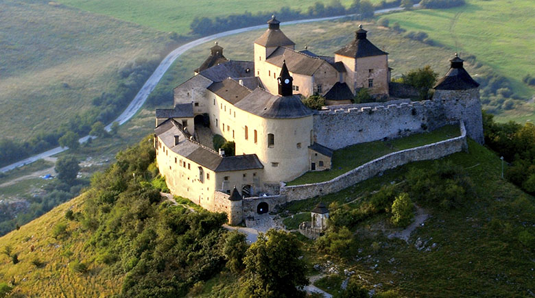 Замок Красна Горка